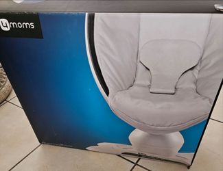 4 moms mamaroo
