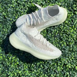 Yeezy 380 Calcite Glow Size 5