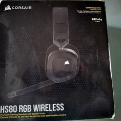 Corsair Hs80 RGB WIRELESS HEADSET FOR PC XBOX PLAYSTATION  DOLBY ATMOS