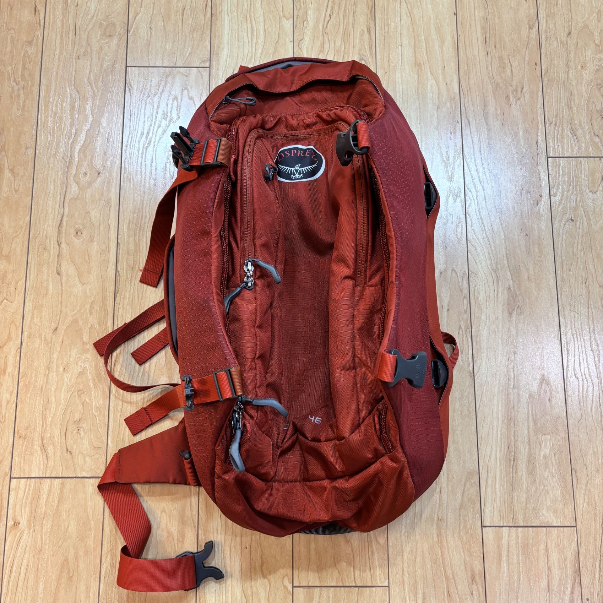 Osprey Porter 46L Travel Black Backpack Duffle Bag Hiking Camping Red Orange
