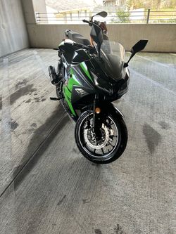 250cc scooter