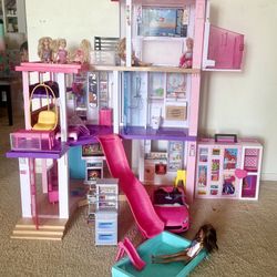 Barbie Dollhouse + Dresser + Barbie Car + 6 Barbie Dolls