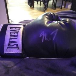 Autograph Mile Tyson