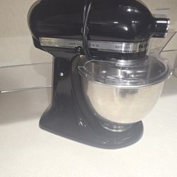 Kitchen Aid Mixer Artisan