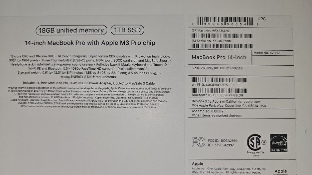 M3 MacBook Pro 1 TB 18 GIG