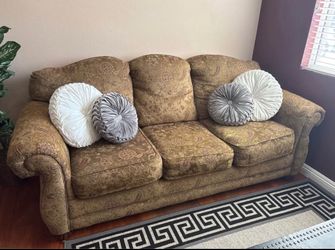 Free Couch