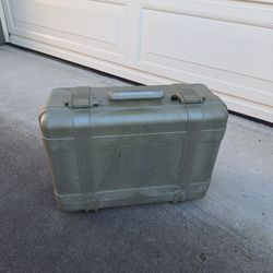 Dry Box, O-Ring Sealed, Foam Top/Bottom