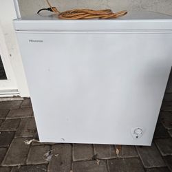 Chest FREEZER