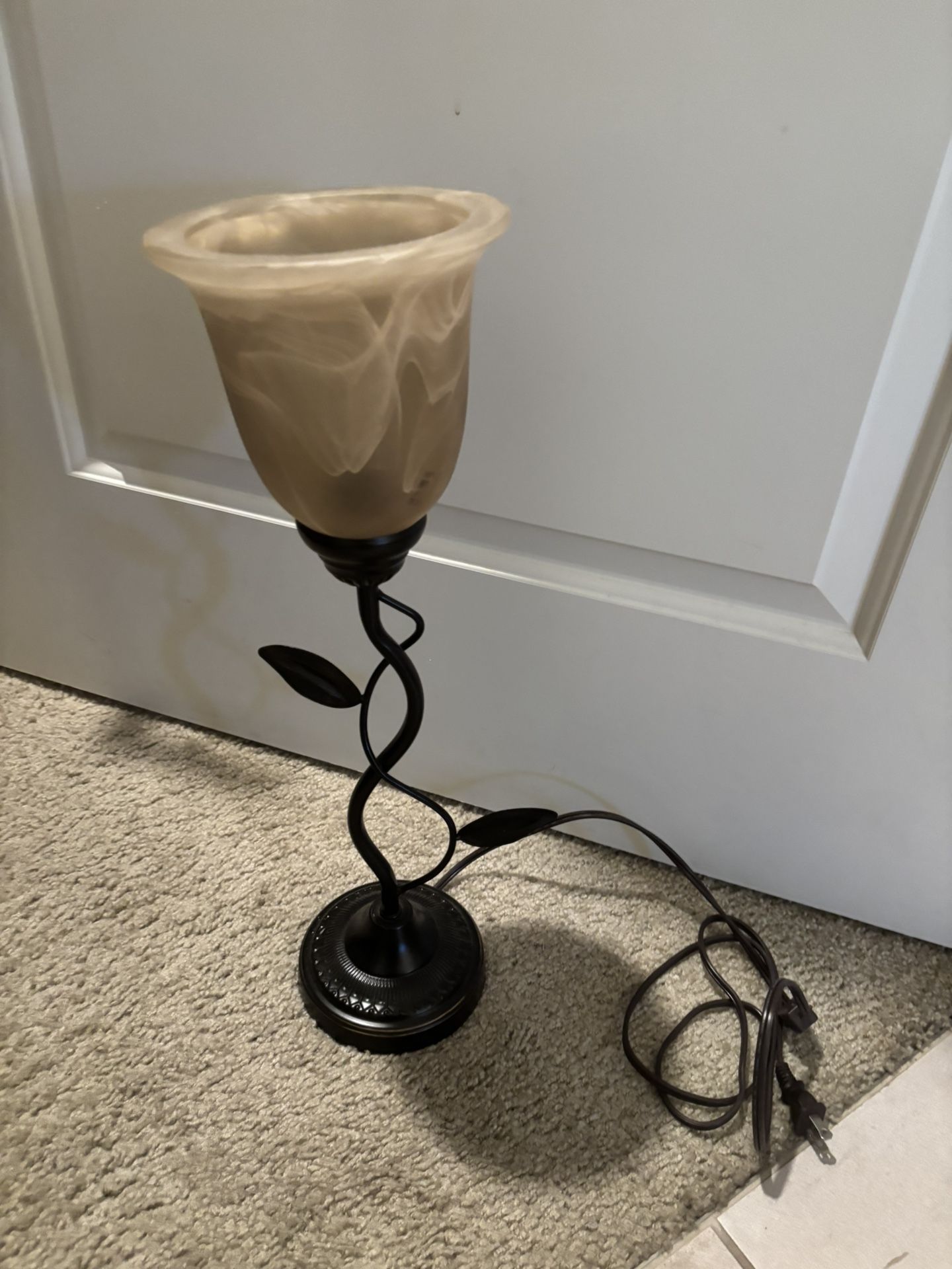 Decorative Table Lamp with Leaf Design & Frosted Glass Shade