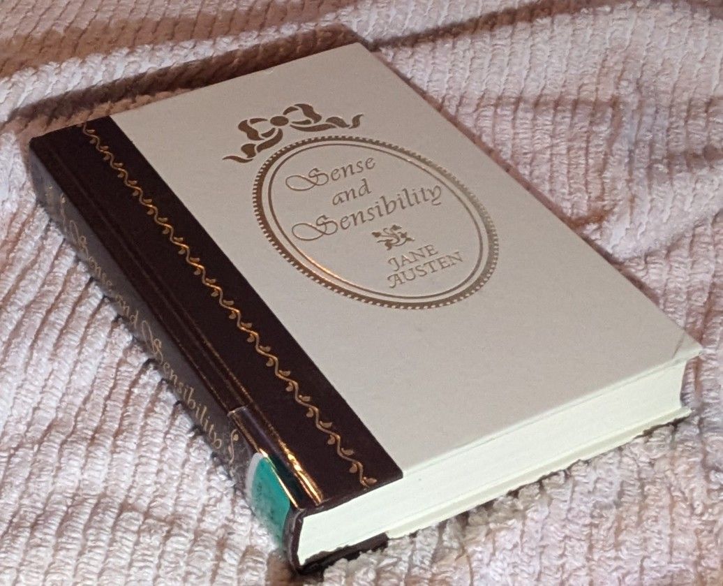 Sense and Sensibility (Reader's Digest The World's Best Reading), 2003