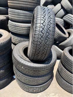 Vendo llantas usadas 265/70/R17 marca PIRELLI
