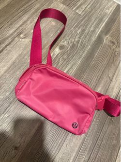 Lululemon bag