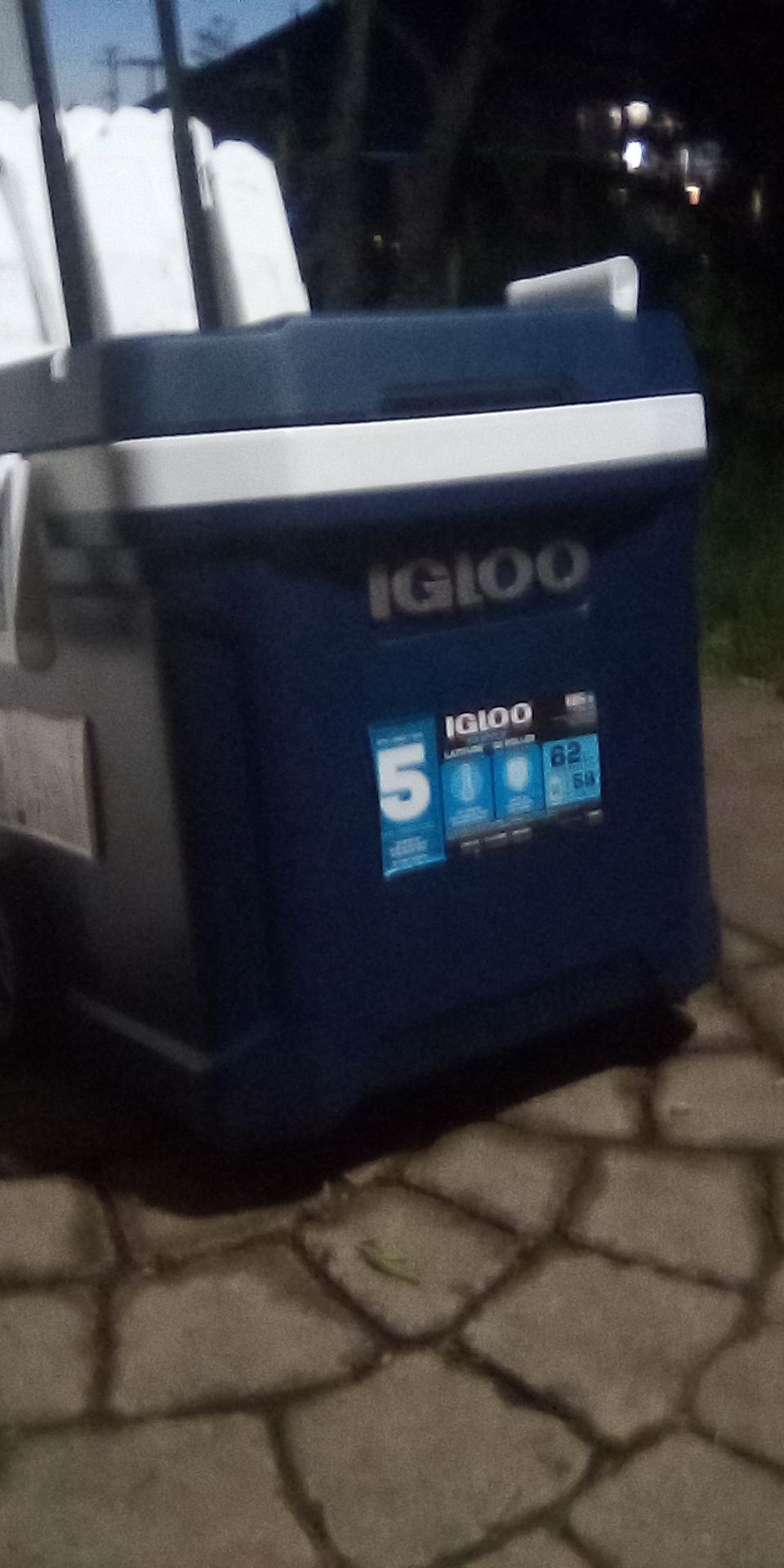 Igloo Rolling 60 quart Cooler New it's also a portable seati