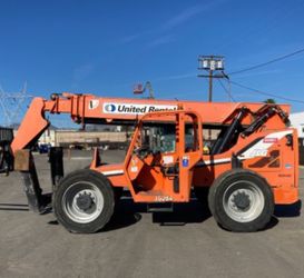 2014 Skytrack 10k Reach Forklift