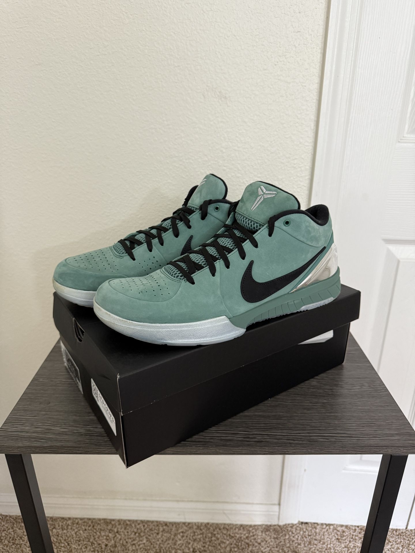 Nike Kobe 4 Protro
