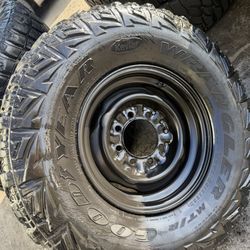16” 4  wheels chevy 2500  8 lug