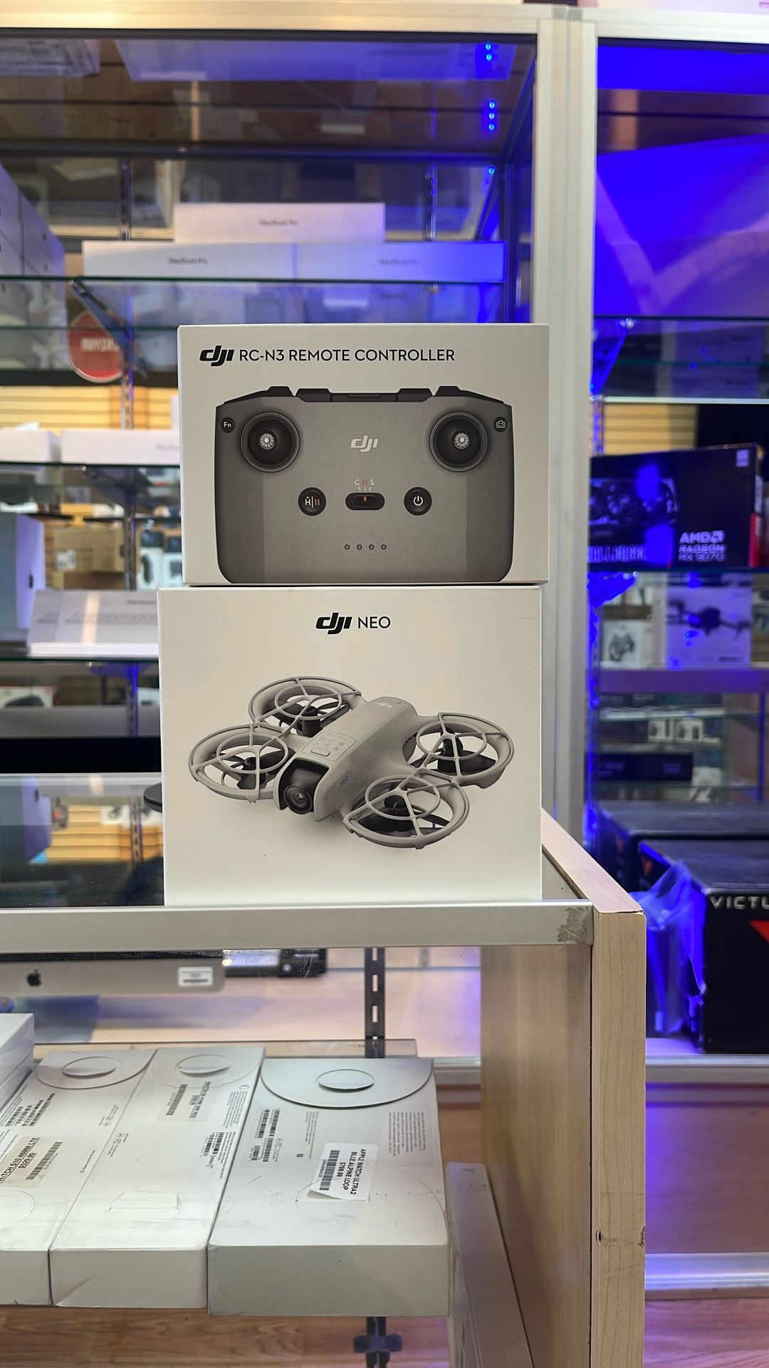 DJI Neo With Controller < 4th Of July Special 