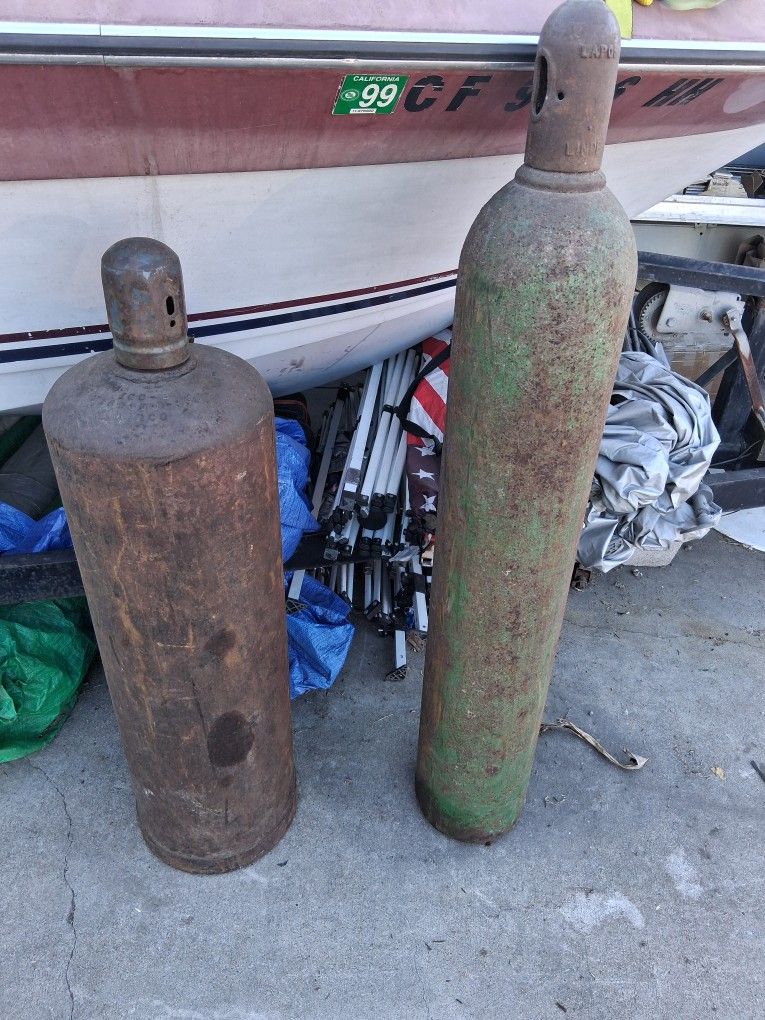 Oxygen & Acetylene Welding Tanks