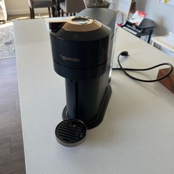Nespresso Coffee Machine vertuo