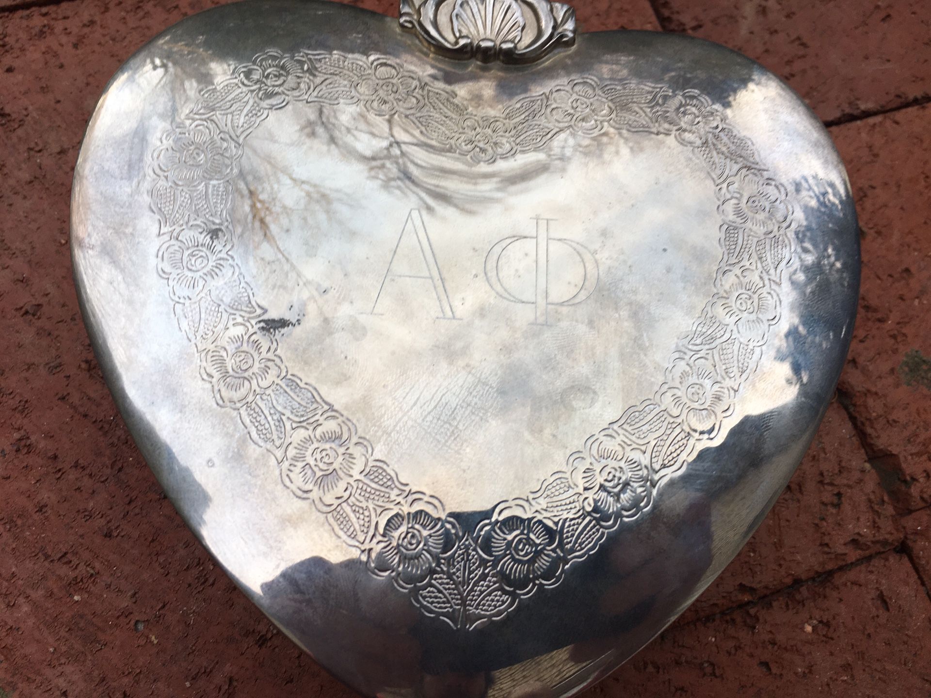 Vintage Alpha Phi Heart Shaped Jewlery Keep Sake Box Very Rare!