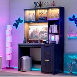 Home Office Desk With Hutch And 3 Drawers, And Shelves, 47.2 Inches 