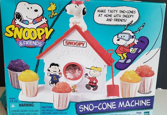 Vintage 1999 Hasbro SNOOPY SNOW CONE MACHINE