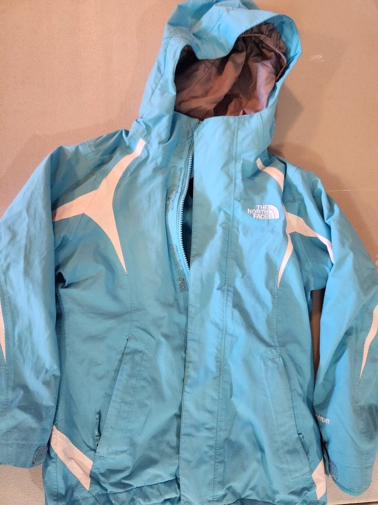 Girls Northface Snowboarding Jacket for Sale in Renton, WA - OfferUp