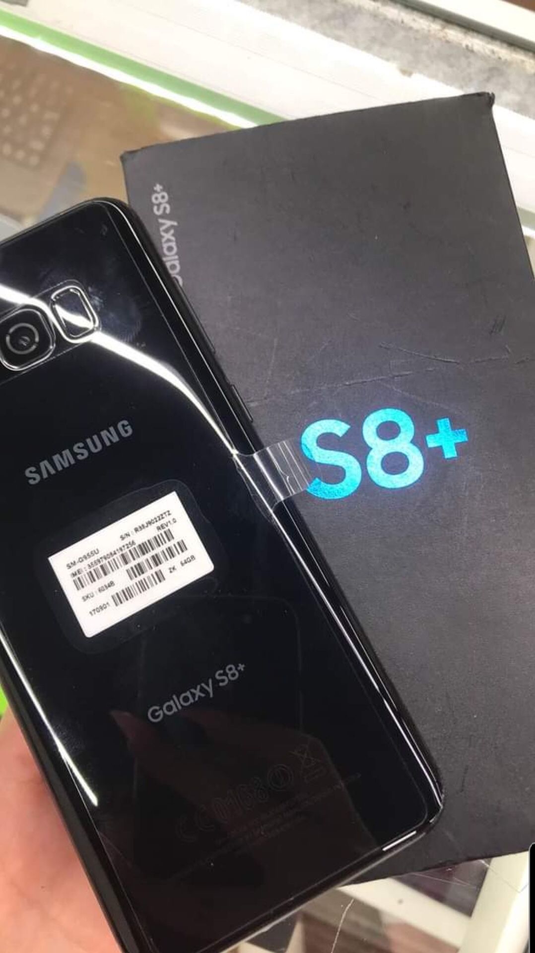 Samsung Galaxy S8 Plus Unlocked plus FREE warranty 🥳