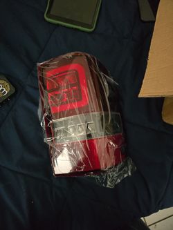 2001-11 ranger tail lights