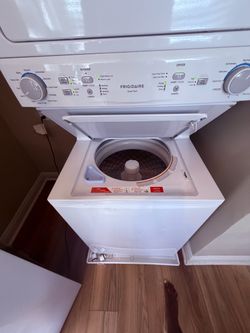 Frigidaire Quiet Pack Stacked Washer Dryer Unit