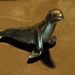 Small Sea Lion (Seal?) Figurine