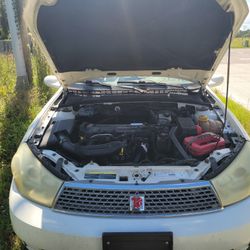 2003 Saturn Lw200