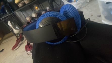 Sony PlayStation gaming headphones 20$ obo