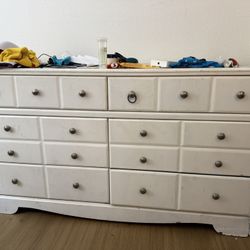 Dresser 6 Drawers 