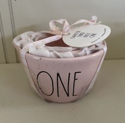 Rae Dunn Pink Speckled Measuring Cups 2️⃣0️⃣