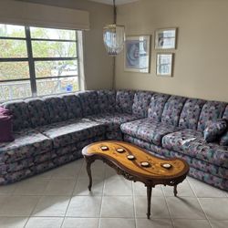 Free Couch With Sleeper 