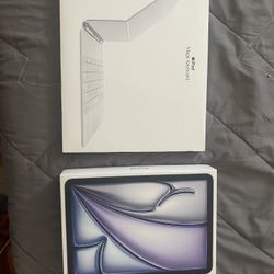 iPad Air M3 2025 And Magic Keyboard 