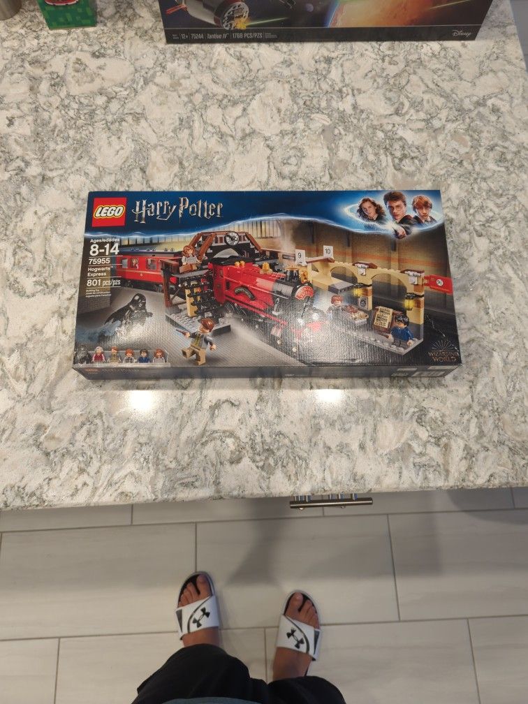 LEGO 75955 Harry Potter Hogwarts Express (Retired)