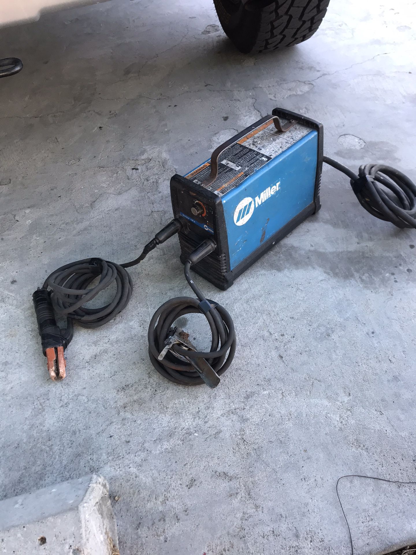 Miller maxstar 150s stock welder 110v in good condition you can test before buy it