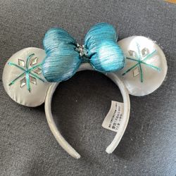 Disney Mickey Mouse Elsa Ears *sold as is*
