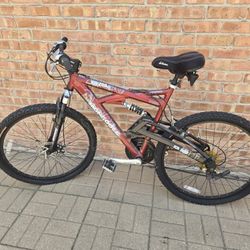 Mongoose Men’s Mountain Bike