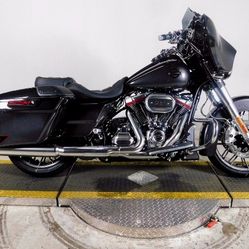 2020 Harley-Davidson Street Glide CVO