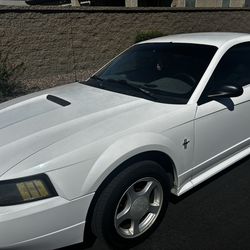 2002 Ford Mustang