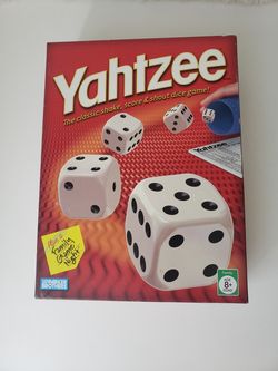 YAHTZEE Dice Game Parker Brothers Hasbro Classic