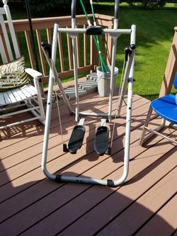 Like new gizzelle excercise machine dont need it