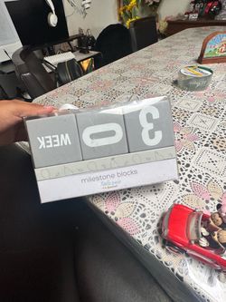 Milestone tracker blocks