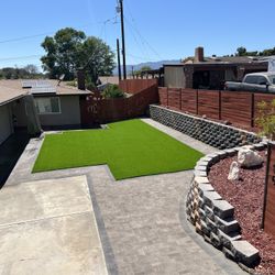 Grama Artificial///pavers///rook///more