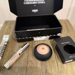 IL MAKIAGE Makeup Set – Brand New, Never Used (In Original Box)