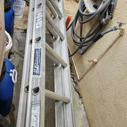 Ladder 32 Ft 32 Foot Louisville