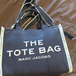 Marc Jacob’s Medium Tote 